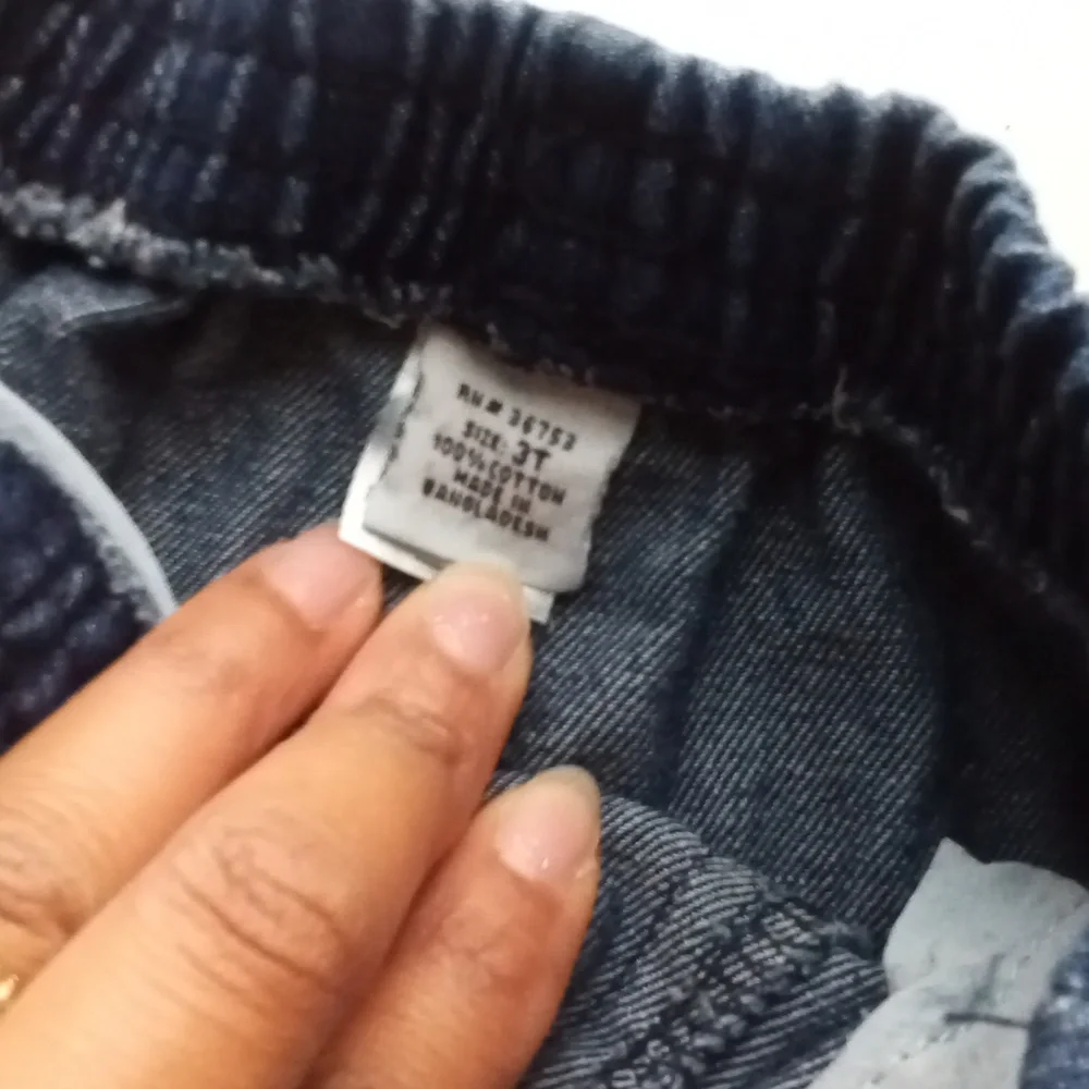 Jean Shorts - Picture 2 of 2